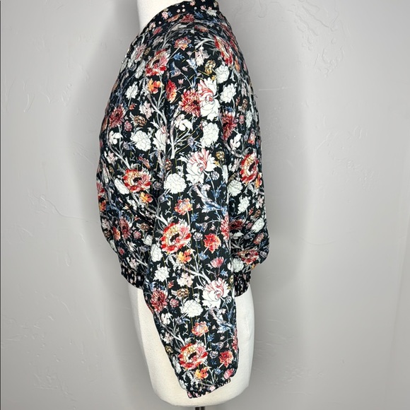 ZARA Floral Bomber Jacket with Relaxed Silhouette and Cropped Length Medium - Picture 5 of 13